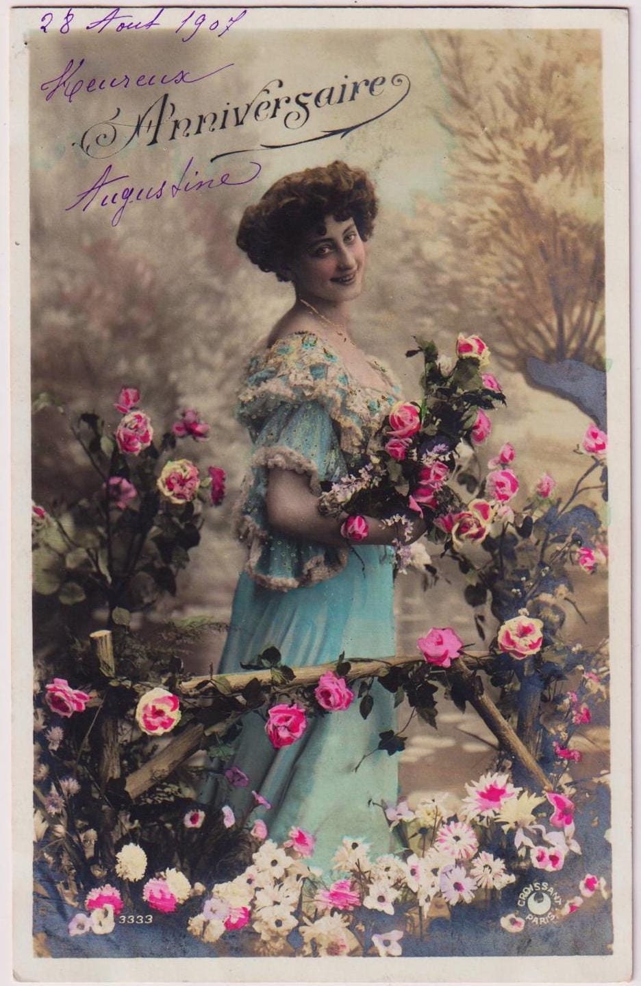 Antique 1907 French Postcard: Glamorous Woman With Roses, Heureux