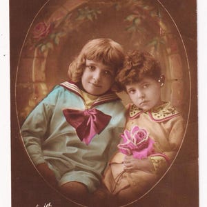 BAMBINI, cartolina fotografica francese antica, Lovely Fashions, 1912