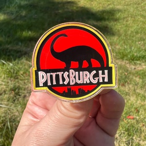 Pittsburgh Dippy Dinosaurier Pin | Kostenloser Versand | Anstecknadel | 412 | PGH |