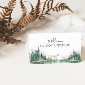 Cartões de lugar para casamento na montanha para impressão | Tema de floresta | Cartões de assento rústicos | Cartões de nome editáveis | Cartões de assento para casamento Decoração de mesa