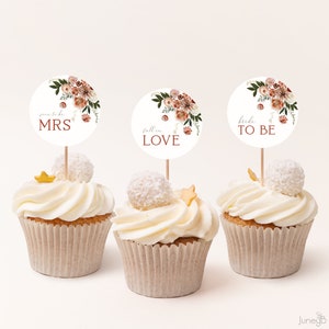 Fall Bridal Shower Cupcake Toppers | Fall In Love Cupcake Topper | Fall Florals Cupcake Decoration | Fall In Love Bridal Shower Decor