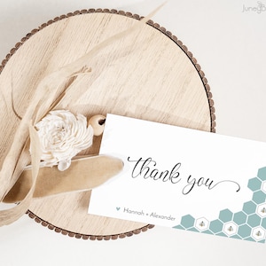Étiquette de cadeau de douche nuptiale abeille | Étiquette de cadeau de naissance « Bride To Bee » | Étiquette de remerciement en nid d'abeille et abeilles |  Modèle de balise modifiable