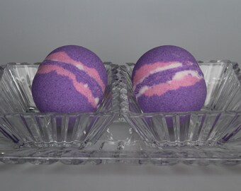 Lavender Rose Luxury Bath Bomb