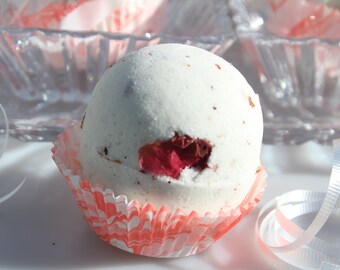 Rose Vanilla Flower Bomb Luxury BathBomb