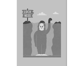 Op de afbeelding: Een zwart-witte illustratie van een monster met een vriendelijk gezicht dat uit het water komt. Het monster zwaait met zijn rechterarm. Een bord boven het water luidt "Loch Ness".