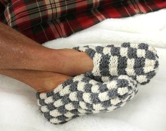 Men's knit slippers / knit slippers men / gift for men / gift for him / gift for men / knitted slipper