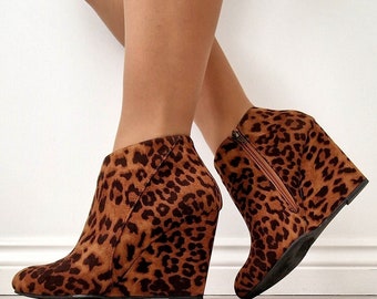 Womens Ankle Boots Mid Wedge Heel Almond Toe Booties Zip Shoes Boots Brown Animal Leopard Print Faux Suede Sizes UK  3 4 5 6 7 8