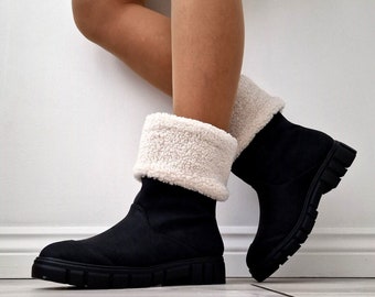 Womens Black Ankle Boots Flat Low Heel Chelsea Ankle Mid Calf Faux Fur Trim Winter Shoes Boots Sizes UK 3-9