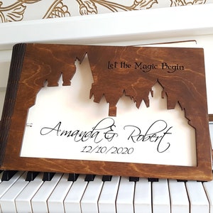 Personalisiertes Hochzeitsfotoalbum Holzgästebuch Foto Rustikales Hochzeitsgästebuch Holzgästebuch Hochzeit Magical Castle Fotoalbum Sammelalbum