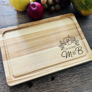 Family Personalized Cutting Board Monogram Cutting Board Deer Engraved Cutting Board Birds Wedding Gift Housewarming Floral Wedding Wooden