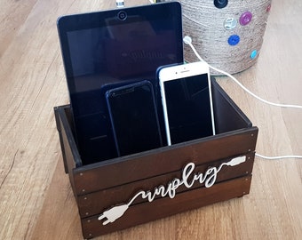 Caja de madera personalizada para iPad Wood Box Two Phone Unplug Box Rustic Family Cell Phone Holder Premium Unplug Box Regalo electrónico de Navidad