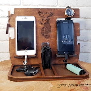 Double Charging Station Dad iPhone Personalized Charging Docking Station Men Dual Wood Docking Station 2 phones Desk Organizer Docking Tray