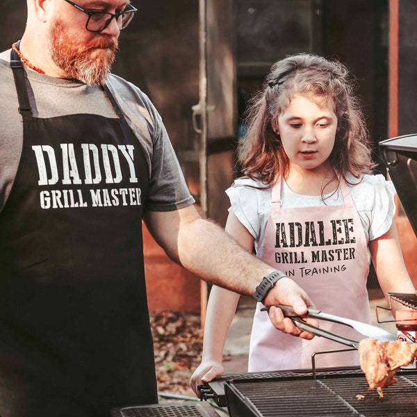 Set of 2 Daddy and Child Grill Aprons | Personalized Grill Master Aprons | Family Barbeque Aprons Set | Daddy and Me Gift