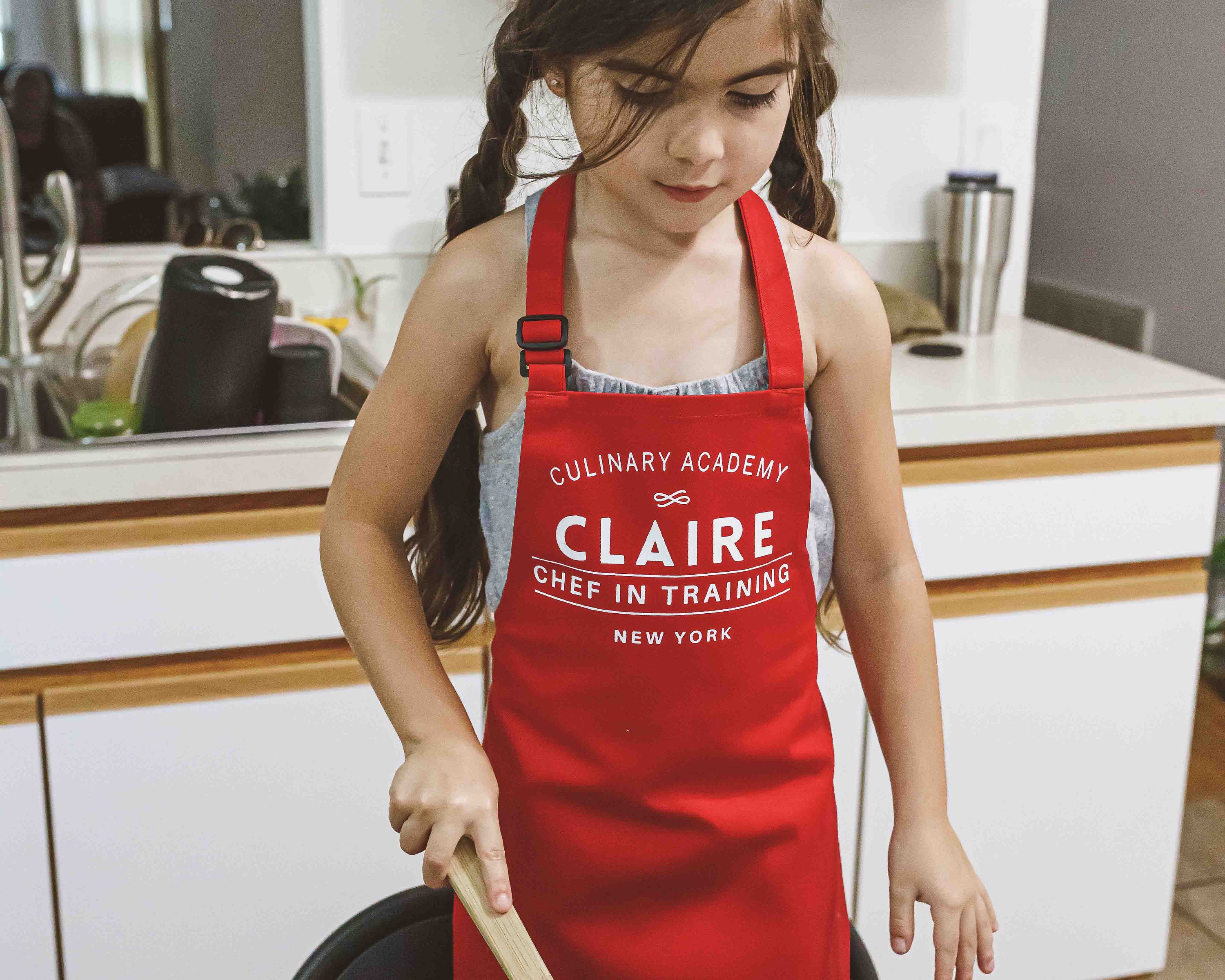 Personalized Mommy and Me Embroidered BBQ Aprons – Life Has Just Begun