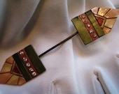 Striking ART DECO Style Pin, Lovely Carved Design, Inset Rhinestone Decorations, Bakelite, 1930s - 1940 39 s