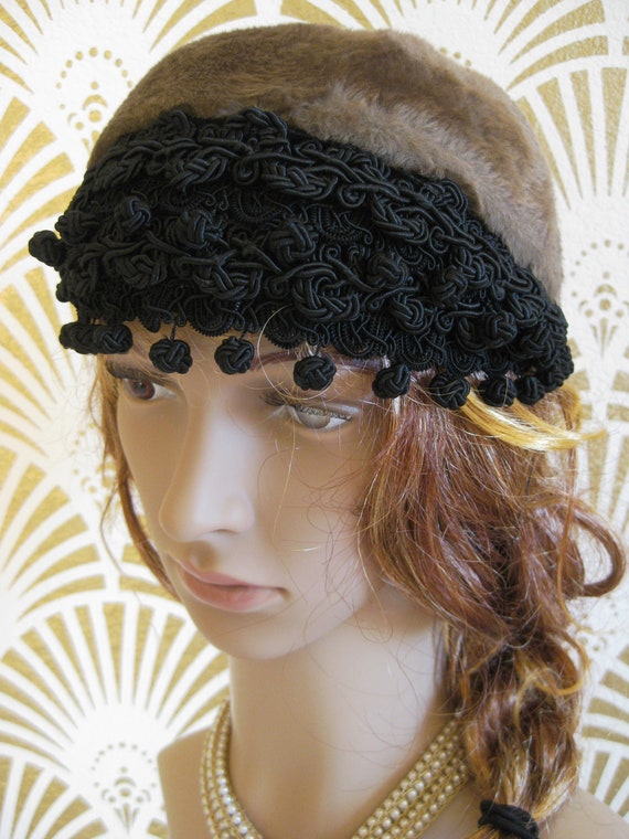 HATTIE CARNEGIE Vintage Hat, Signed, Haute Coutur… - image 7