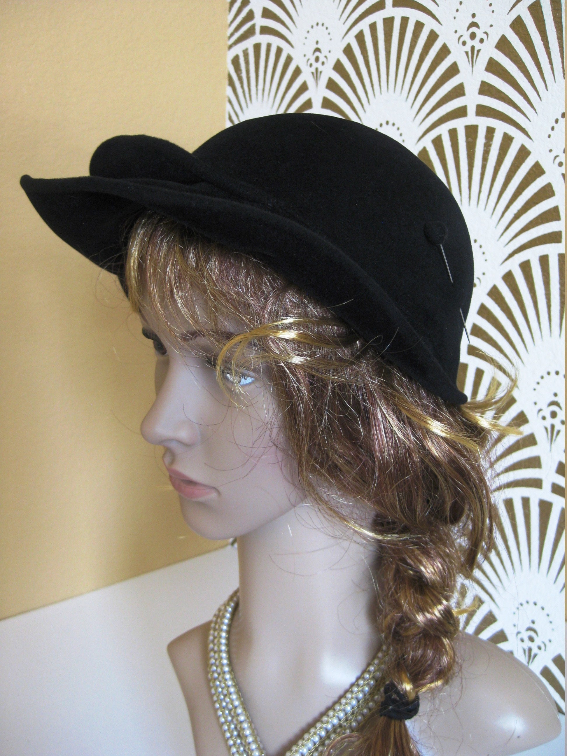 Vintage Borsalino Black Felt Hat Made in Italy Minimalist Pillbox Cloche Style Vintage Borsalino - Etsy main image 4
