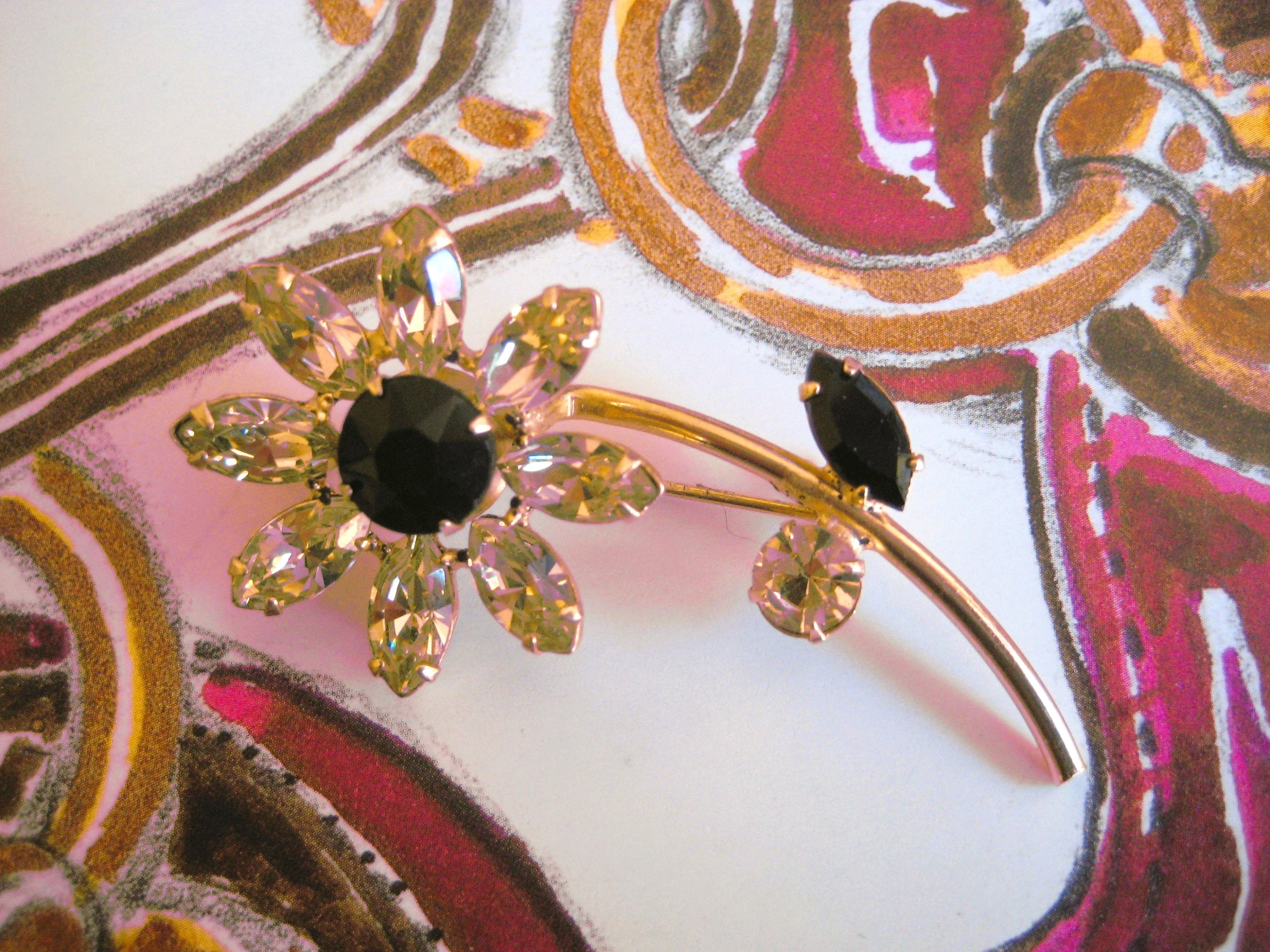 ヴィンテージ リージェンシー フラワーブローチ、シトリン ライン