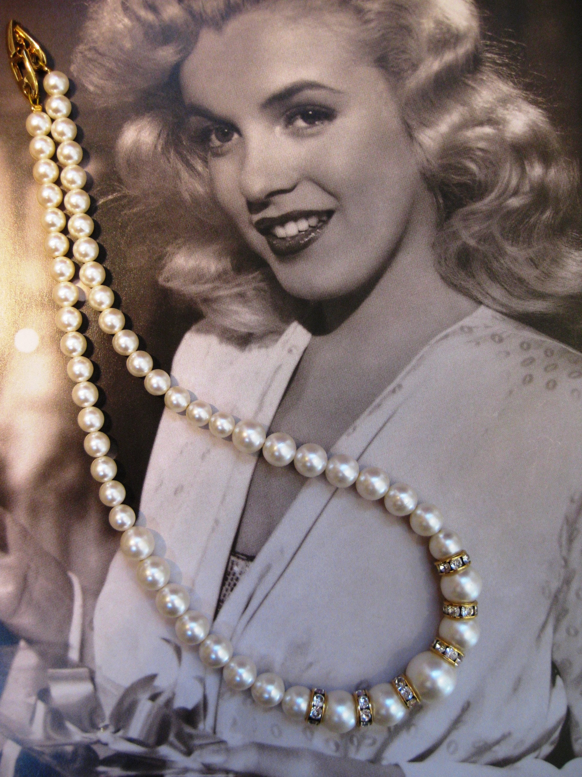 希少！Napier ネックレス Pearl Necklace, Napier Designer Signed: Rhinestone Rondels, Gold