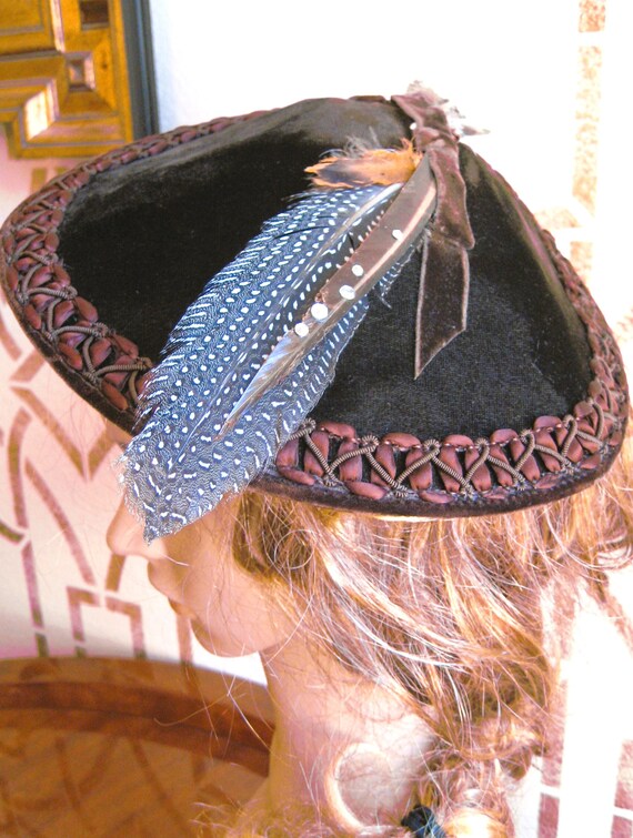 Vintage Hat, Brown Velvet Saucer Style, Adorned w… - image 4