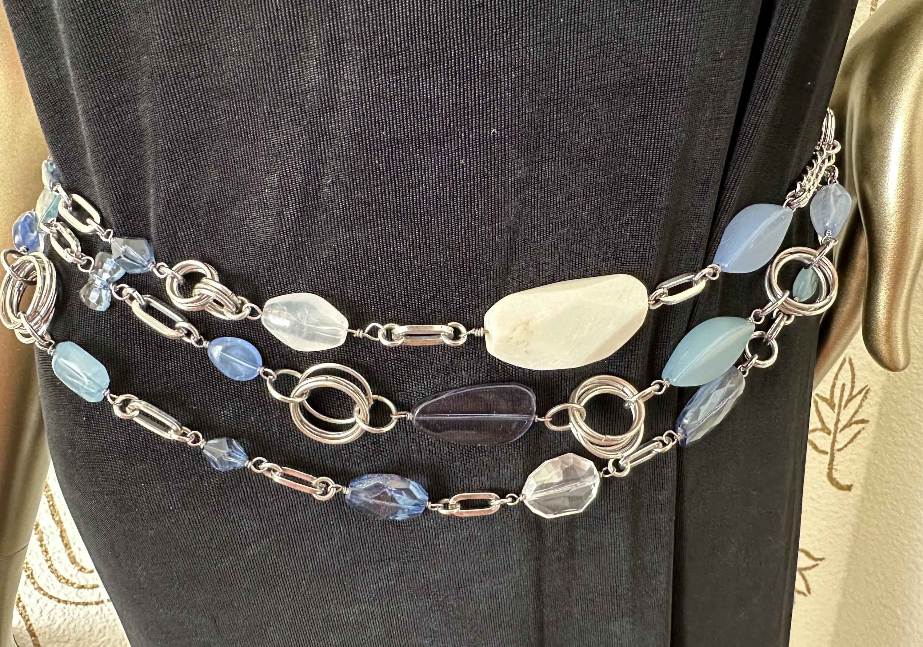 Beautiful rare beaded Chico’s belt Belt, Turquoise Art Glass Beaded, Gold Chain, Signed Chico main image 4