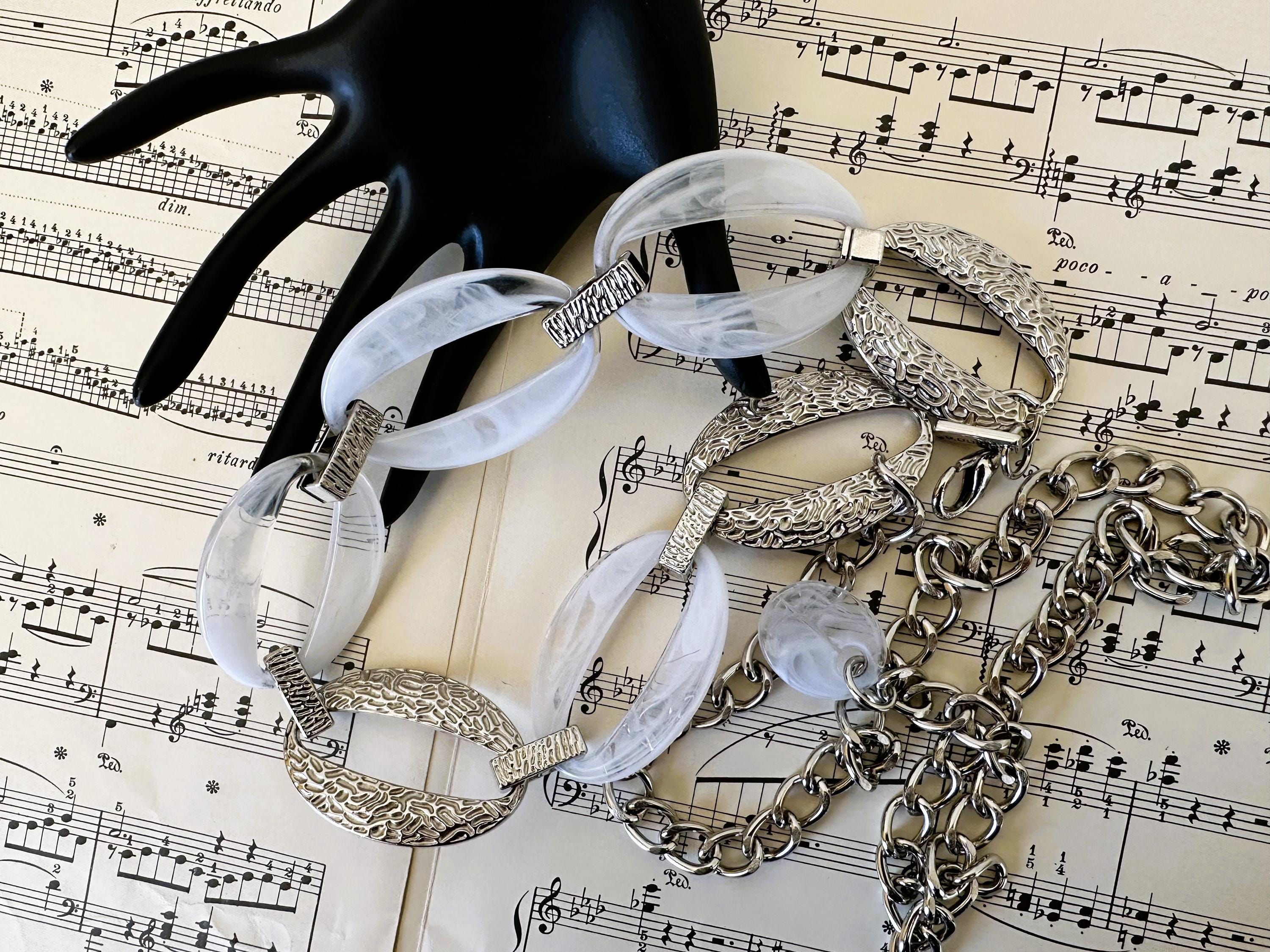 Vintage Chico\'s Large Ornate Metal Link Belt Chico main image 3