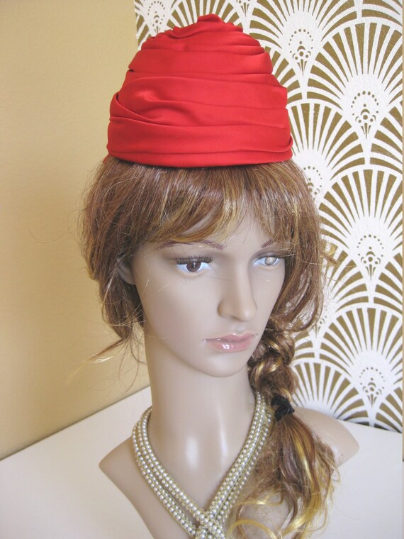 Vintage Cocktail Hat, MAXINE’S, Pleated/Wrapped S… - image 3