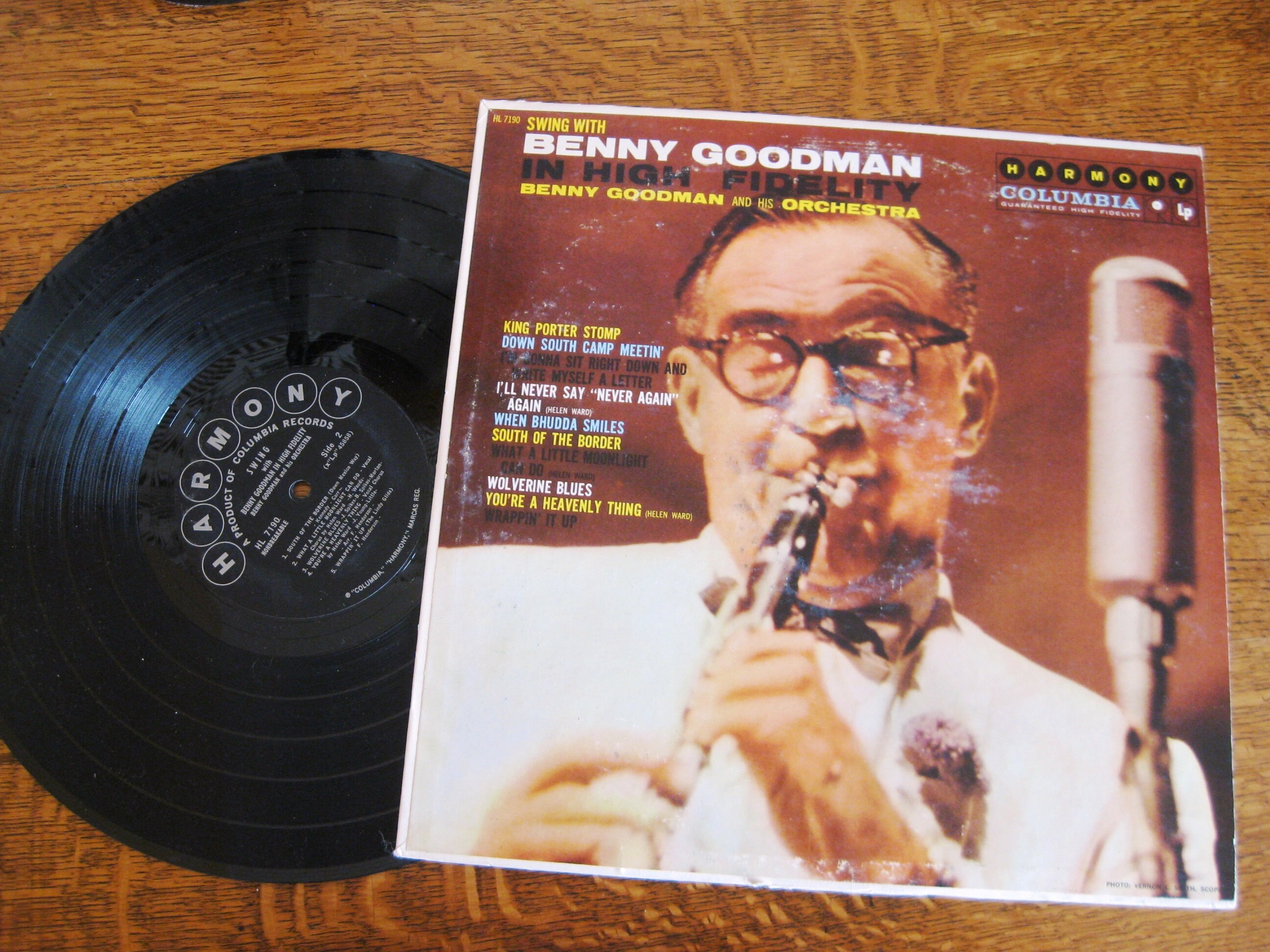 Benny Goodman and His Orchestra, Swing With Benny Goodman