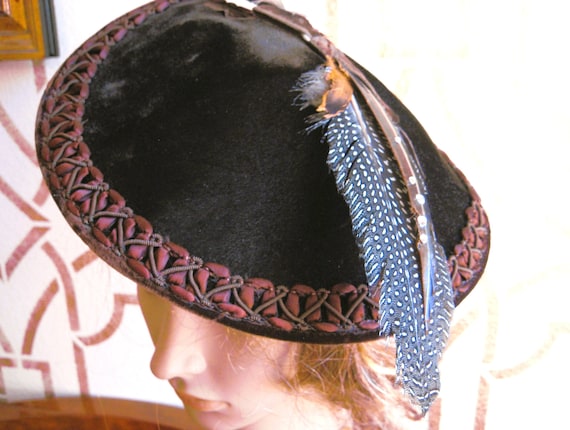 Vintage Hat, Brown Velvet Saucer Style, Adorned w… - image 1