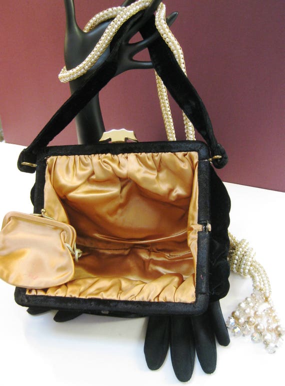 Vintage Black Velvet Evening Handbag, Small Coin … - image 8