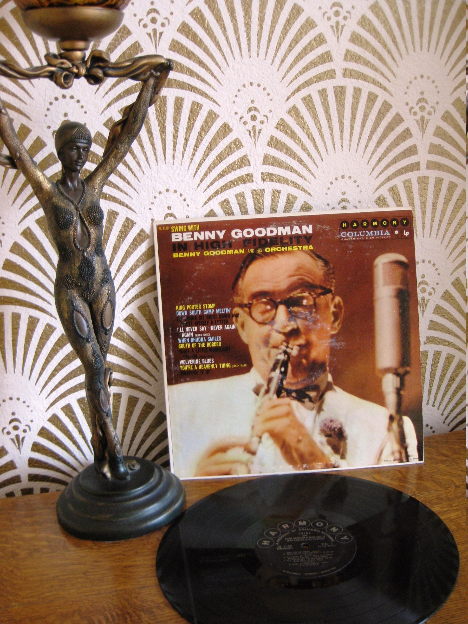 Benny Goodman and His Orchestra, Swing With Benny Goodman