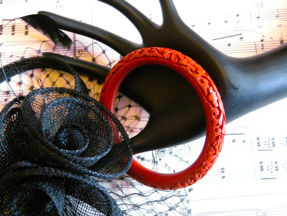 Vintage Ruby Red Carved Bangle Bracelet, Floral P… - image 8