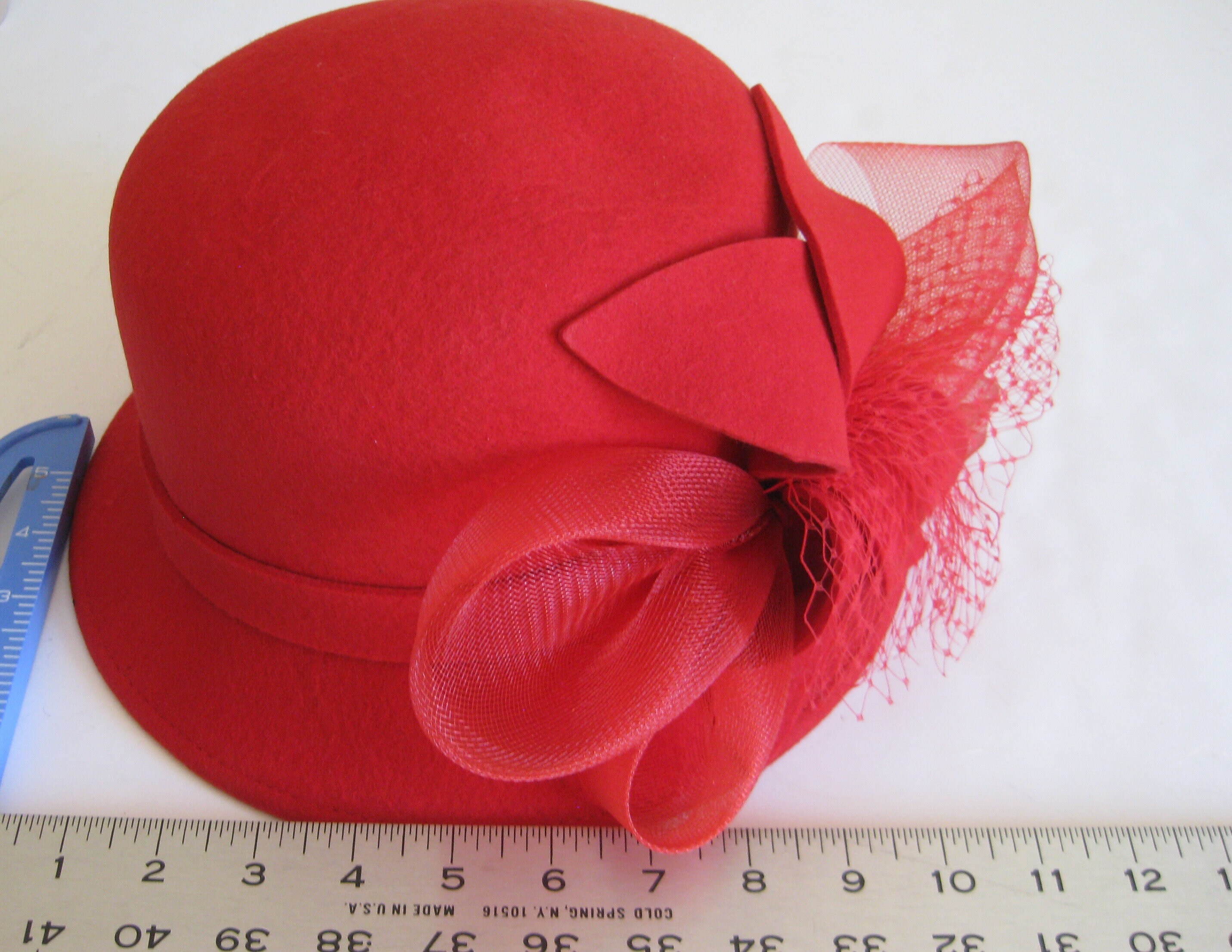 Vintage red wool felt cloche hat detailed with a matching side bow Hat, Red Felted Wool Cloche Hat, Charm main image 3