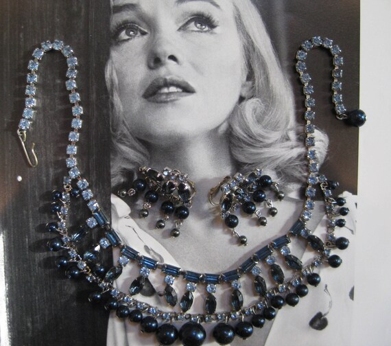Vintage Rhinestones and Beaded Necklace and Clip-… - image 10