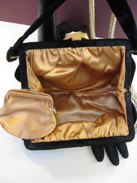 Vintage Black Velvet Evening Handbag, Small Coin … - image 3