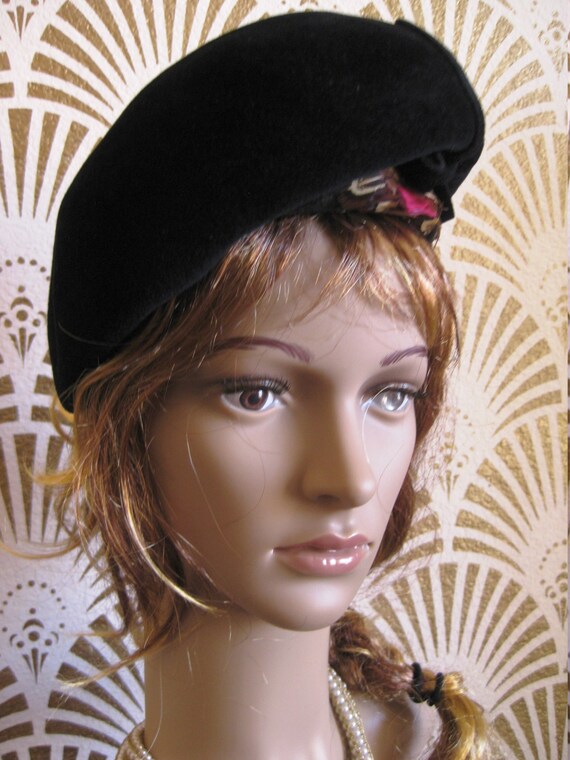 ERNIE, Designer Vintage Hat, Signed, Black Wool F… - image 3