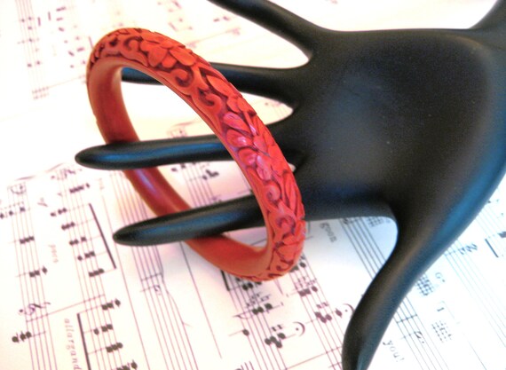 Vintage Ruby Red Carved Bangle Bracelet, Floral P… - image 6
