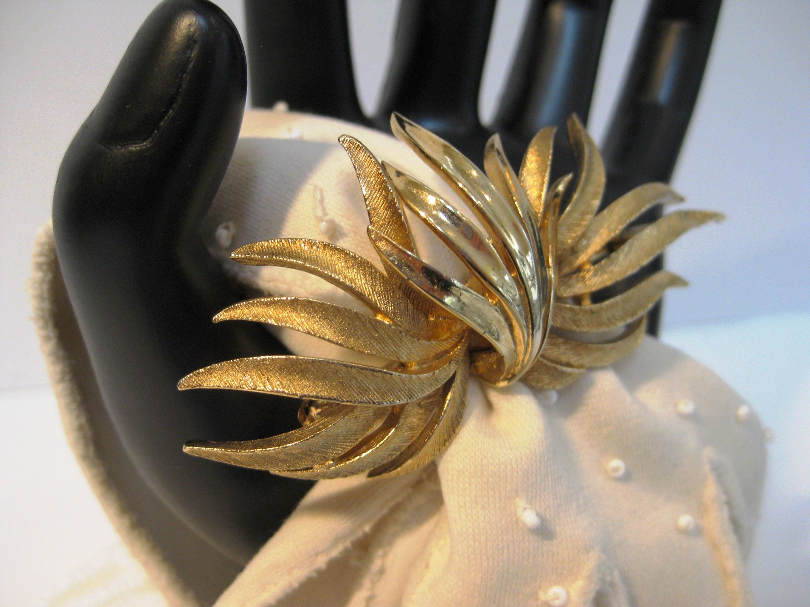 Vintage Coro Pegasus Brooch, Gold Tone Metal, Mid-century Modern