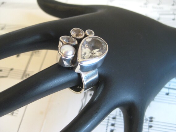 Vintage Pear Jewel Cocktail Ring, Pearl Rhineston… - image 8