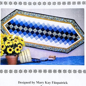 Quilted Colourwash Table Runner Pattern, Design by Mary Kay Fitzpatrick, Seminole Patchwork Technique, Beginner Quilter