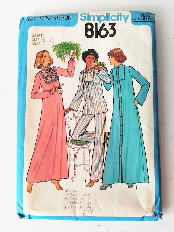 70s Sleepwear Full Length Nightgown Two piece Pajamas Button