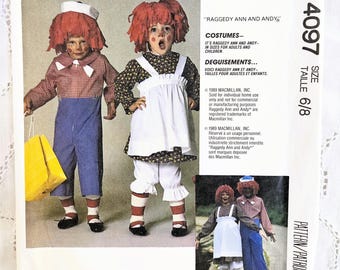 Kid's Raggedy Ann & Andy Costumes, Boys' and Girls' Dress Up, Popular Character Costume, Twin Costume, UNCUT McCall's 4097, Child Sizes 6-8