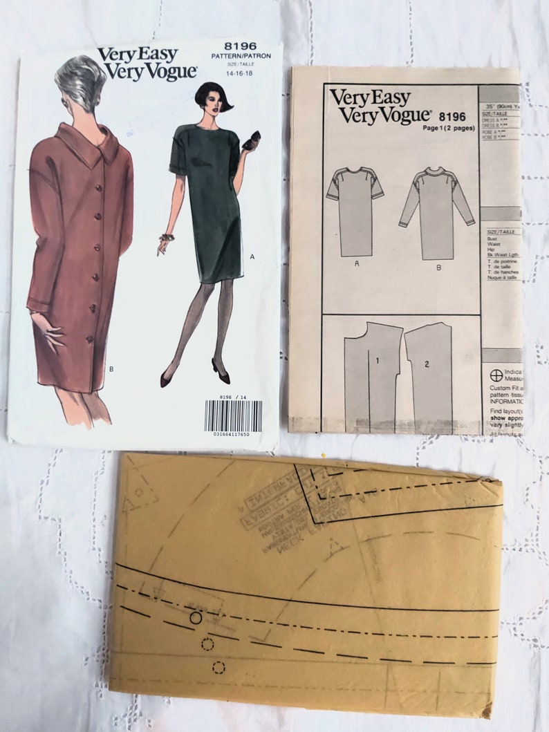 K&ouml;nnte beinhalten: Ein N&auml;hmusterumschlag f&uuml;r ein Kleid. Das Muster ist f&uuml;r die Gr&ouml;&szlig;en 14-16-18. Der Umschlag zeigt eine Strichzeichnung einer Frau, die ein Kleid tr&auml;gt. Das Muster hei&szlig;t "Very Easy Very Vogue" und die Musternummer ist 8196.