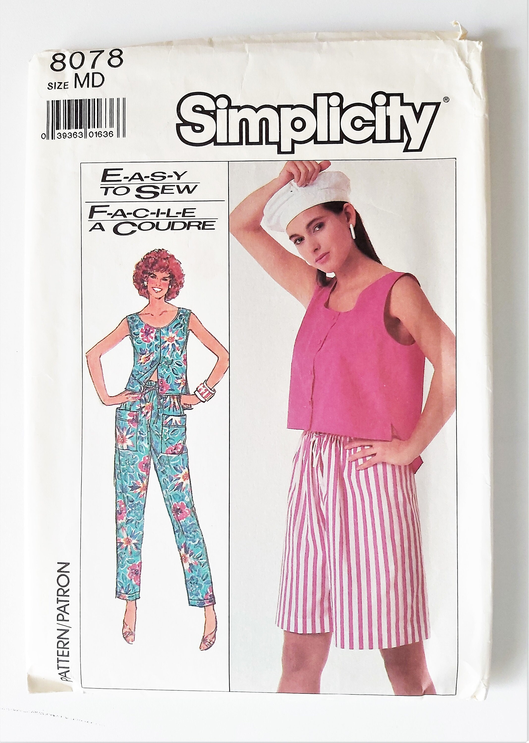 Easy to Sew 80s Summer Fashion Button 