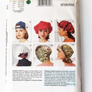 Puede incluir: Un patr&oacute;n de costura para diez sombreros diferentes en tallas peque&ntilde;a, mediana y grande. El patr&oacute;n incluye instrucciones para un ribete de pespunte y telas contrastantes. El patr&oacute;n es para sombreros de mujer y est&aacute; impreso en un fondo blanco con un borde verde. El n&uacute;mero del patr&oacute;n es 303.