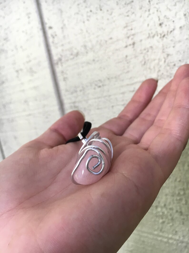 Simple Rose Quartz Wire Wrap Leather Necklace