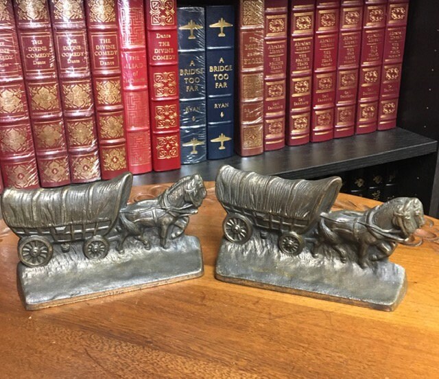 Hubley Cast Iron No 378 Covered Wagon With Horses Bookends | Cast Iron