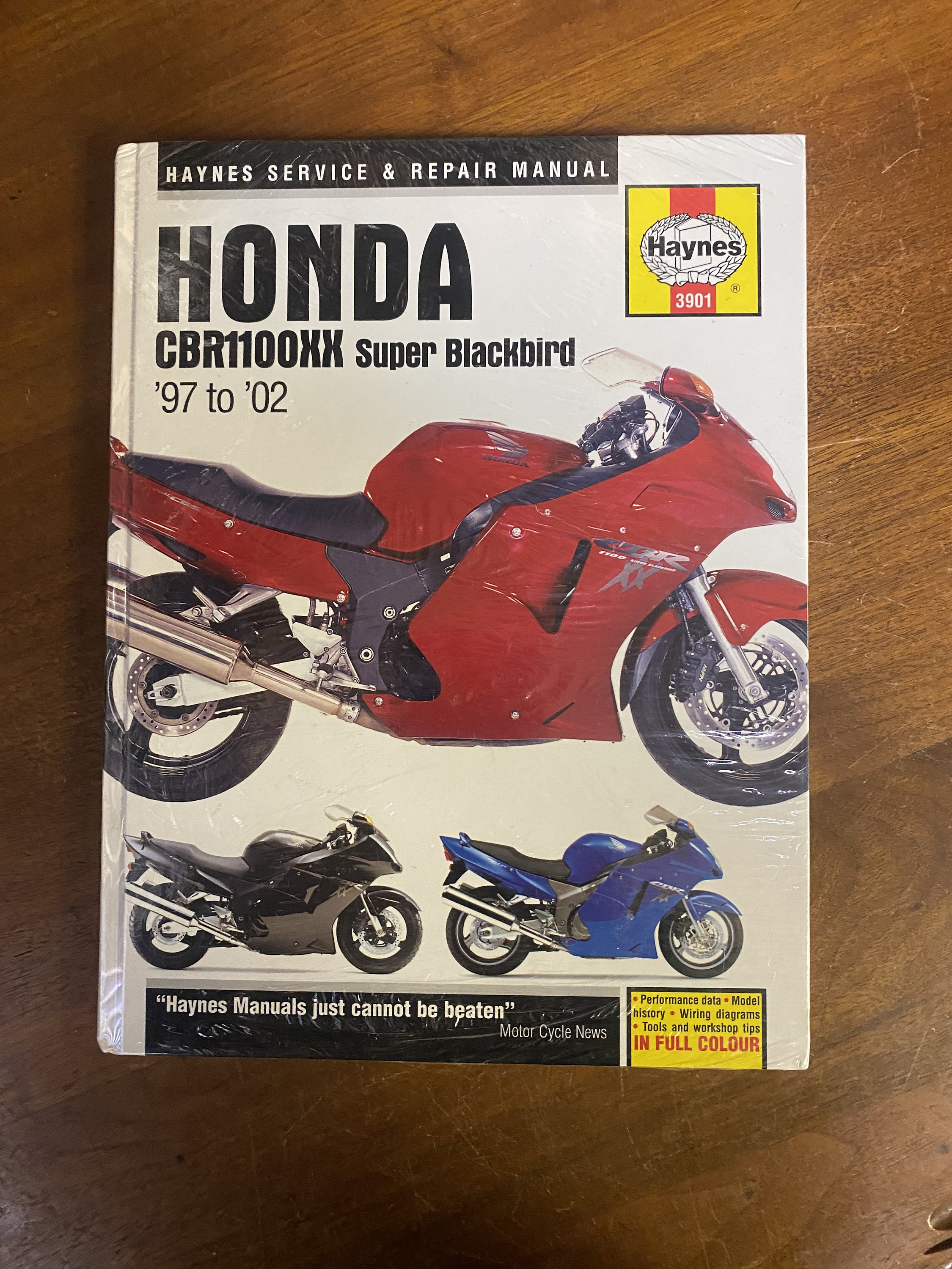 Honda CBR1100XX Super Blackbird 97 to 02 (Haynes Service & Repair Manual)  Hardcover