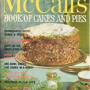 Książka kucharska McCalls Book of Cakes and Pies (wydanie z 1972 r.) M5