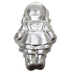 Vintage Extra Large Doll Cake Pan - 1971 Wilton Aluminum Decorative Mold - Retro Kitchen Decor